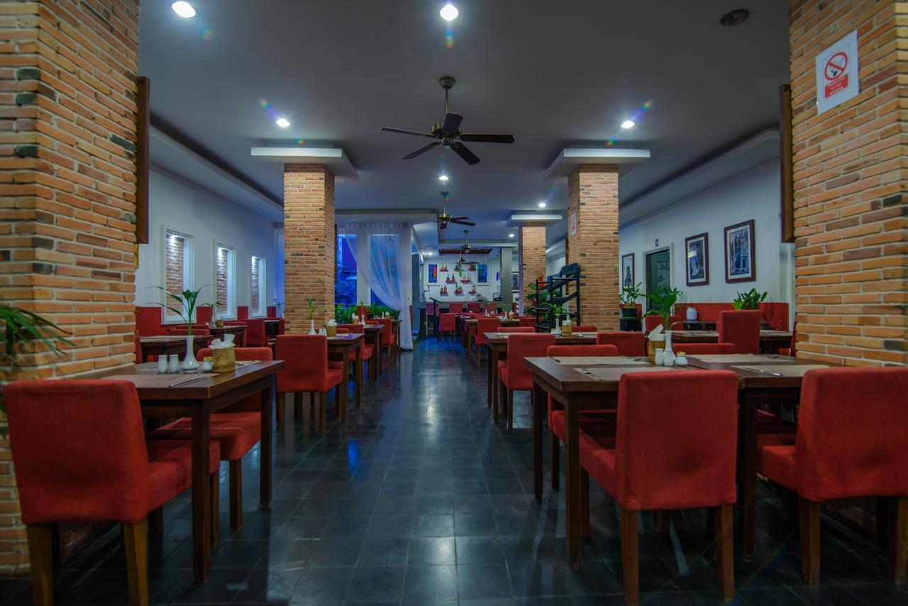 Mekong Angkor Deluxe Hotel Сием Реап Екстериор снимка